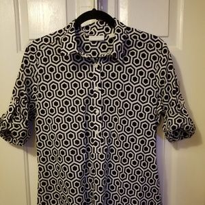 New York & Company black and white patterned tunic